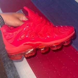 Nike VaporMax Plus Triple Red